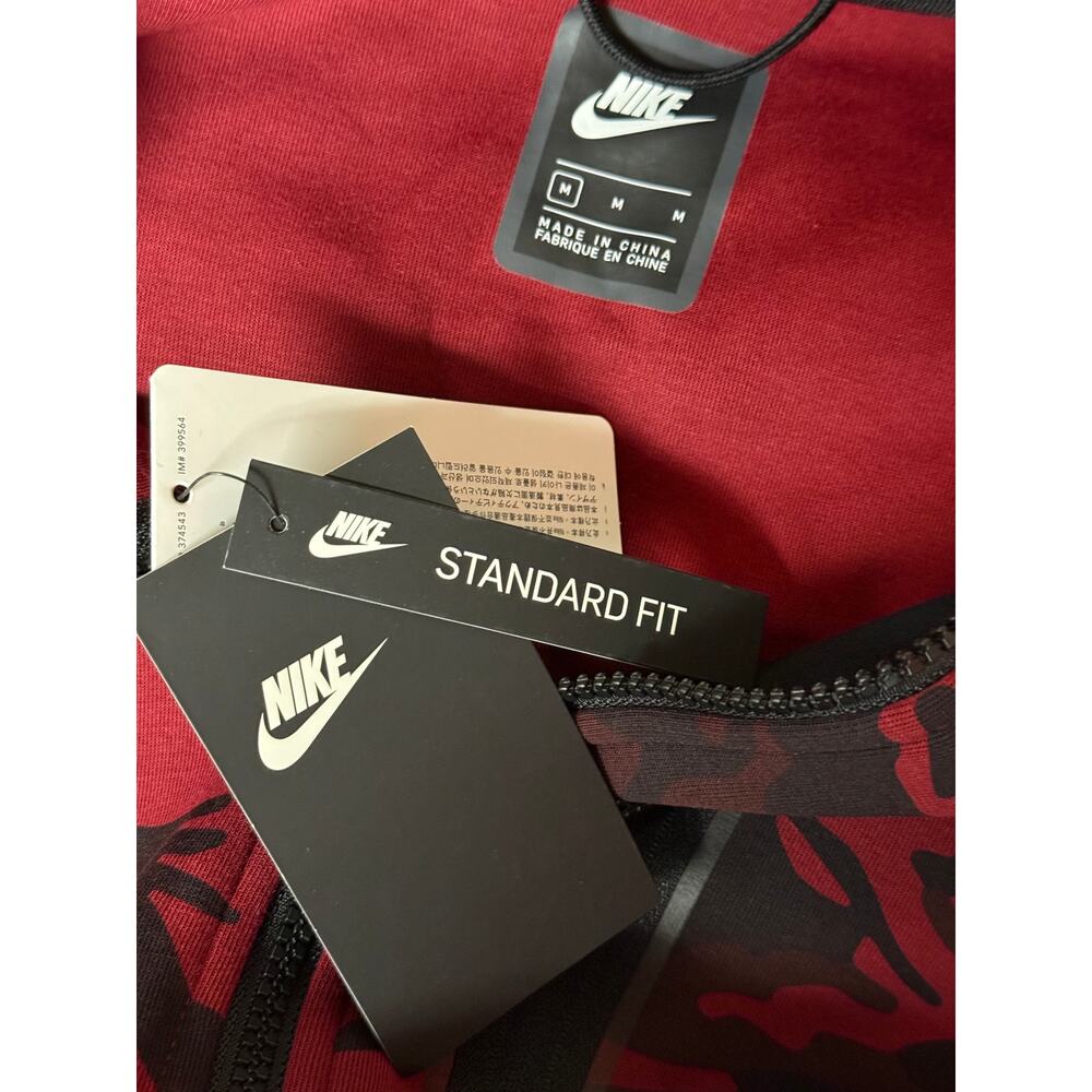 Nike Tech Fleece Tracksuit Red Camo Hoodie Size M - DQ4956-070 - Picture 7 of 14